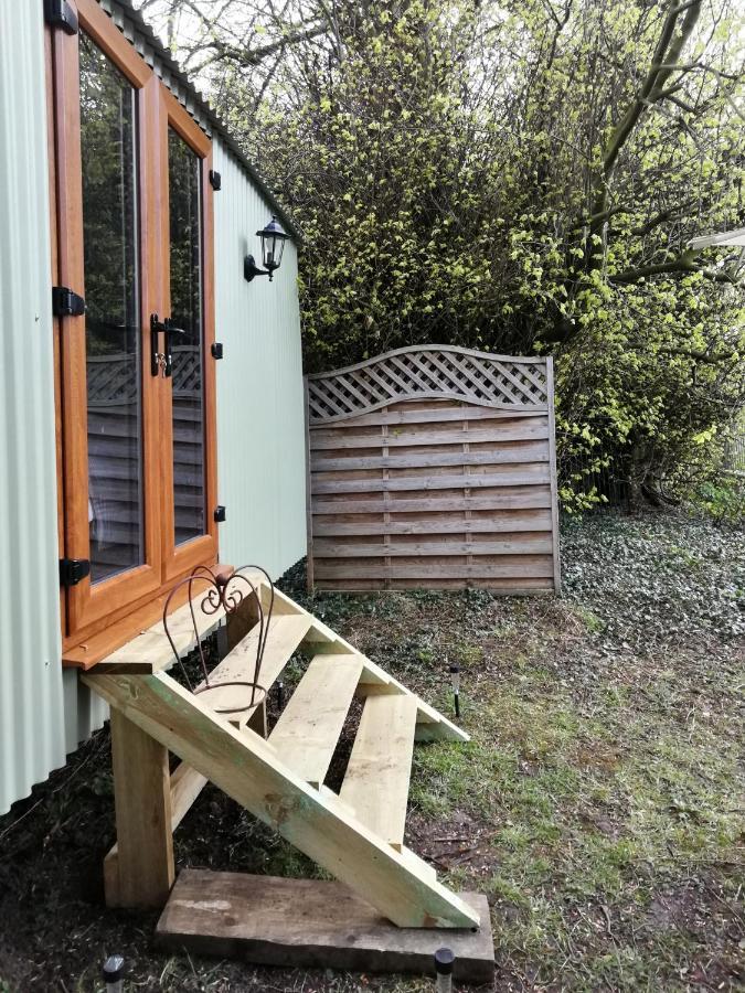 Durham Donkey Rescue Shepherd'S Hut Ξενοδοχείο Εξωτερικό φωτογραφία